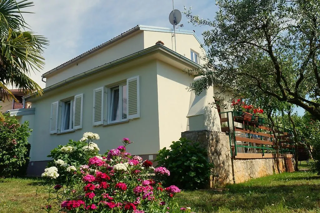 Apartment Nadia Porec 0*,